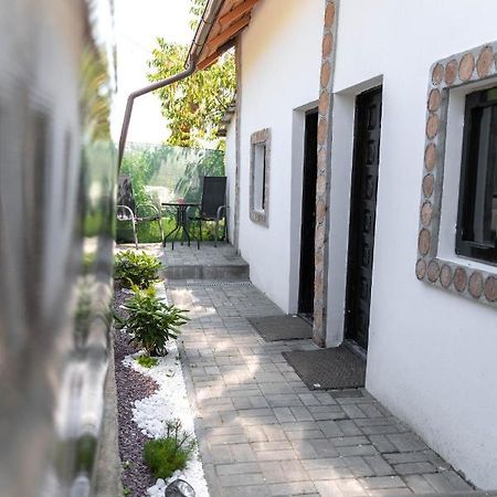 La Fanar Guesthouse Curtea de Argeş Dış mekan fotoğraf
