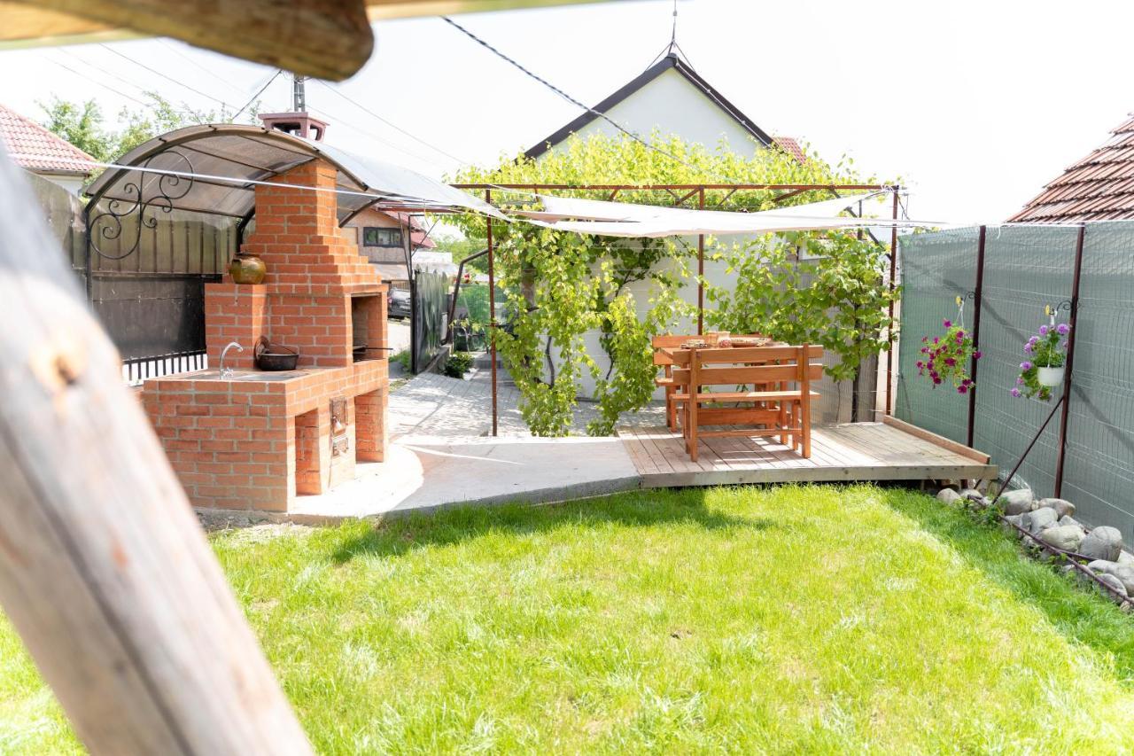 La Fanar Guesthouse Curtea de Argeş Dış mekan fotoğraf